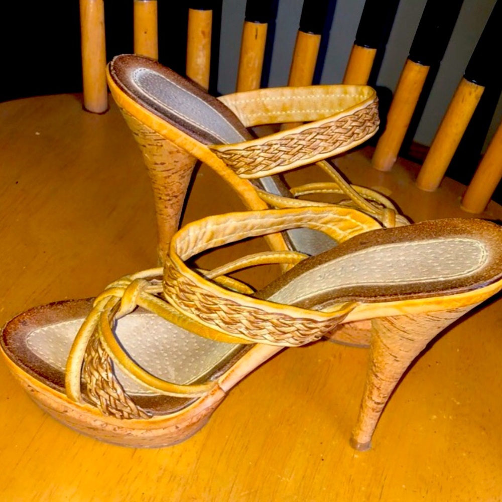 Boston Proper Heels